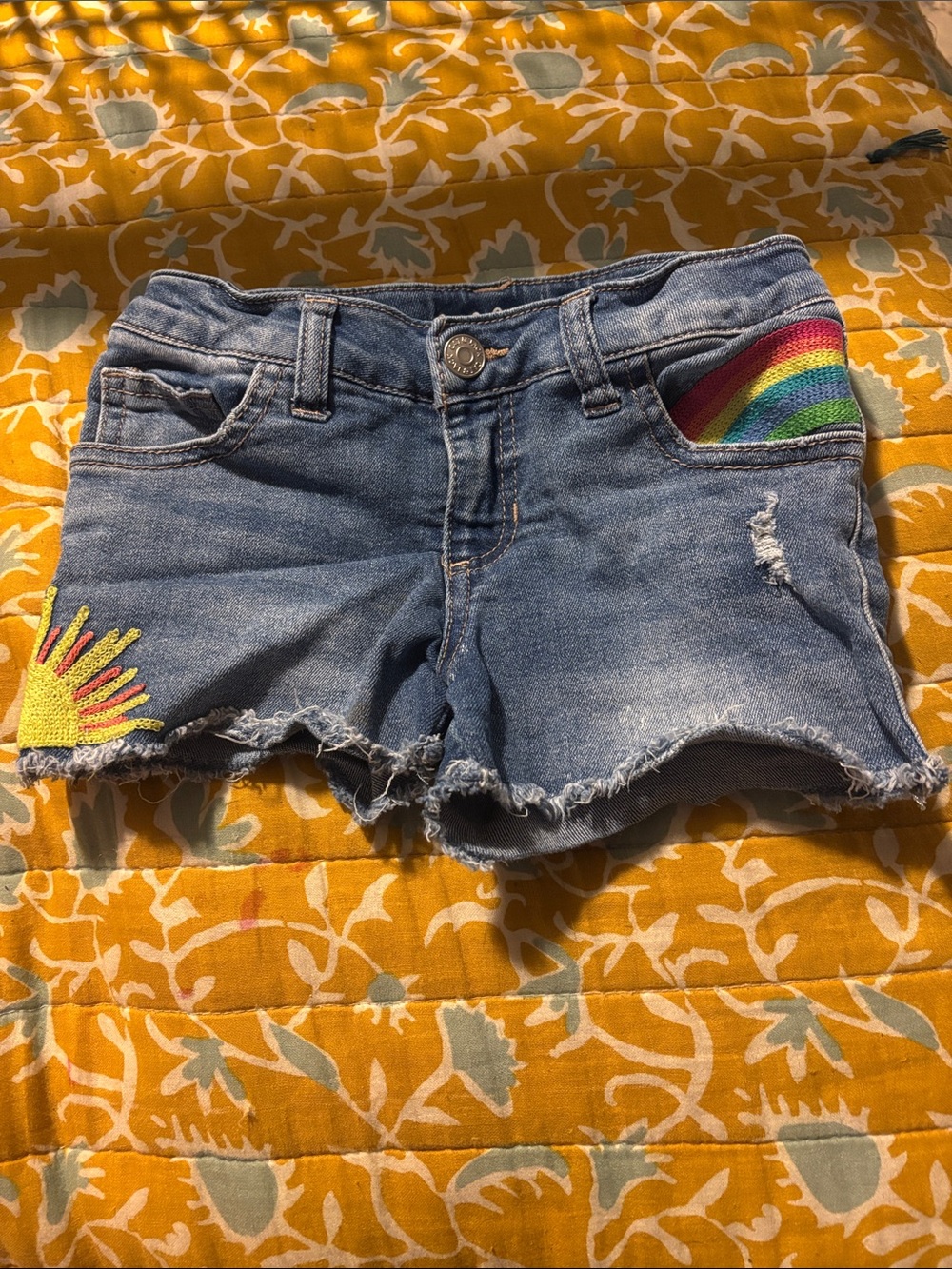 Cat & Jack Embroidered Cutoff Jean Shorts Girls Rainbow Sun Retro Denim